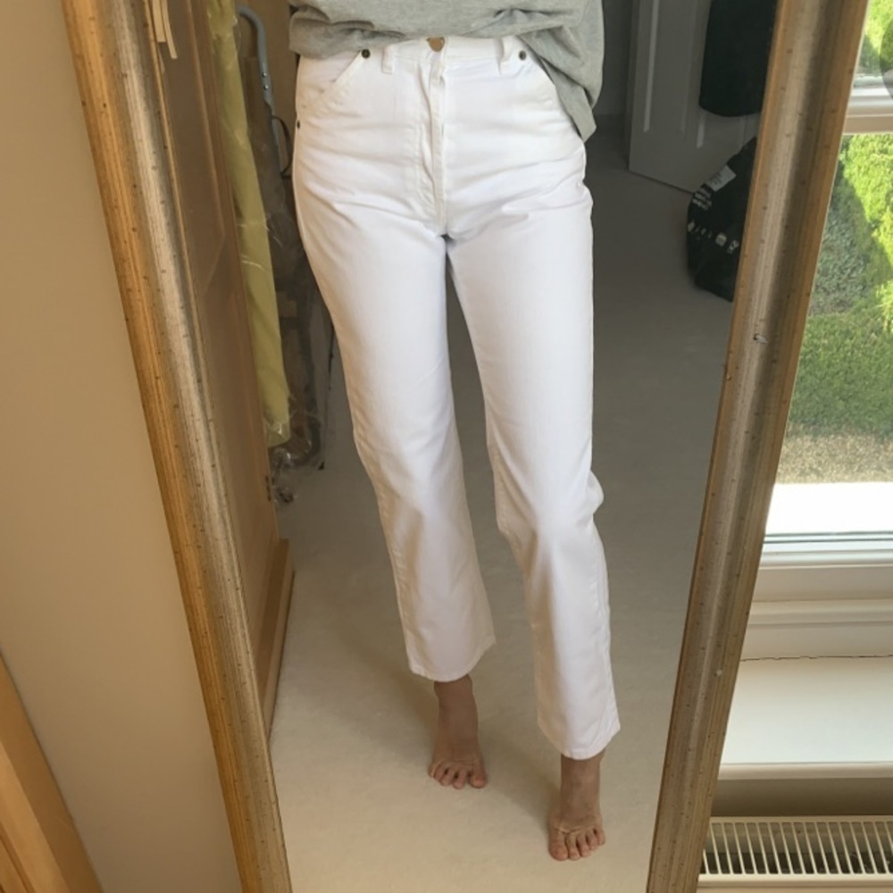 Jacquemus La Riviera White Raw Hem Jeans